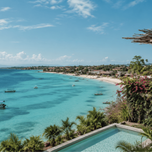 Nusa Island Escape